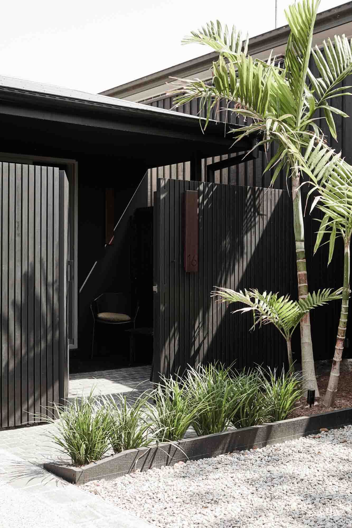 Entry to the Deluxe King Rooms at The Bower Byron Bay hotel