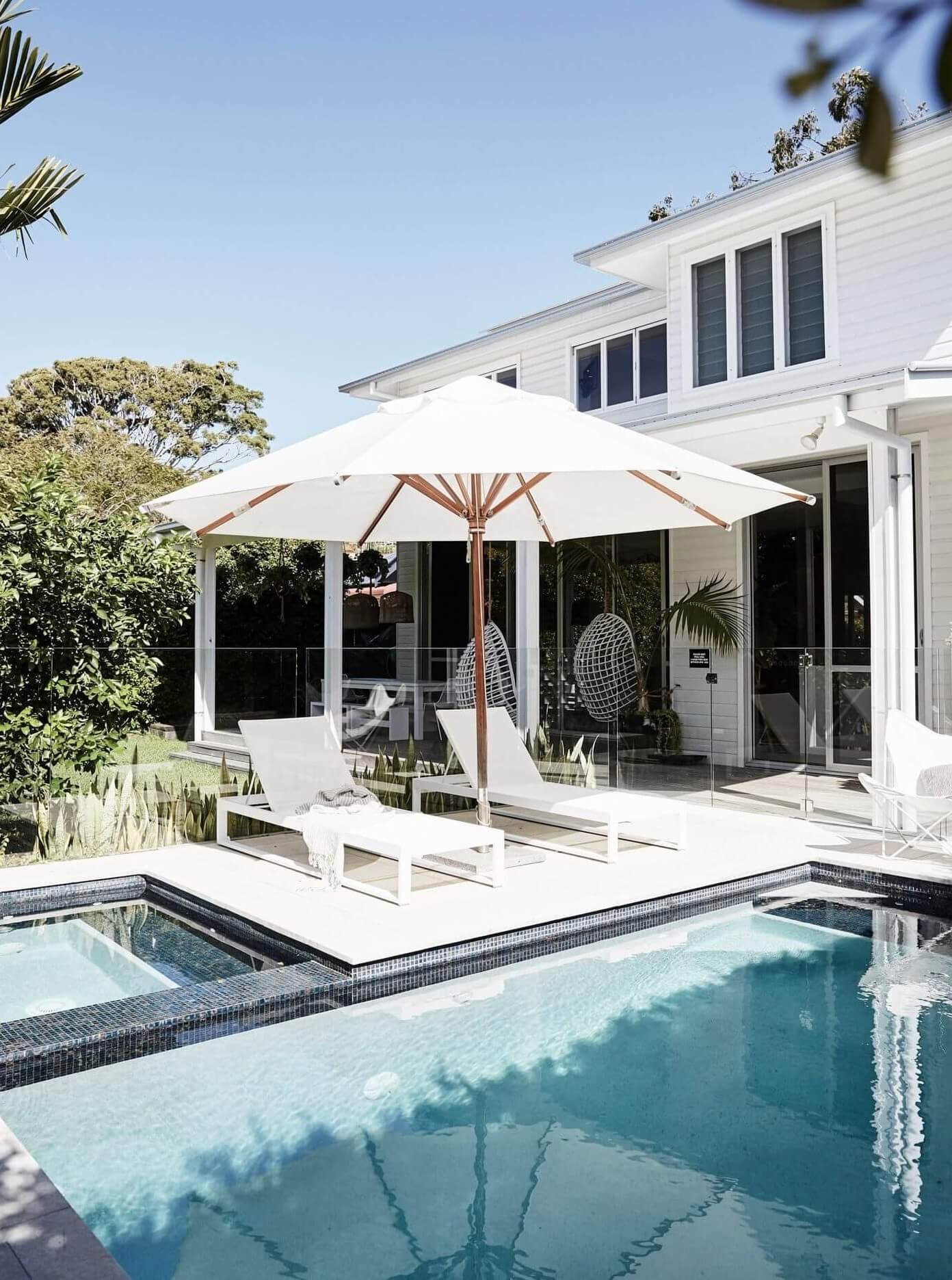 Pool and spa at Magnolia House, Byron Beach Abodes