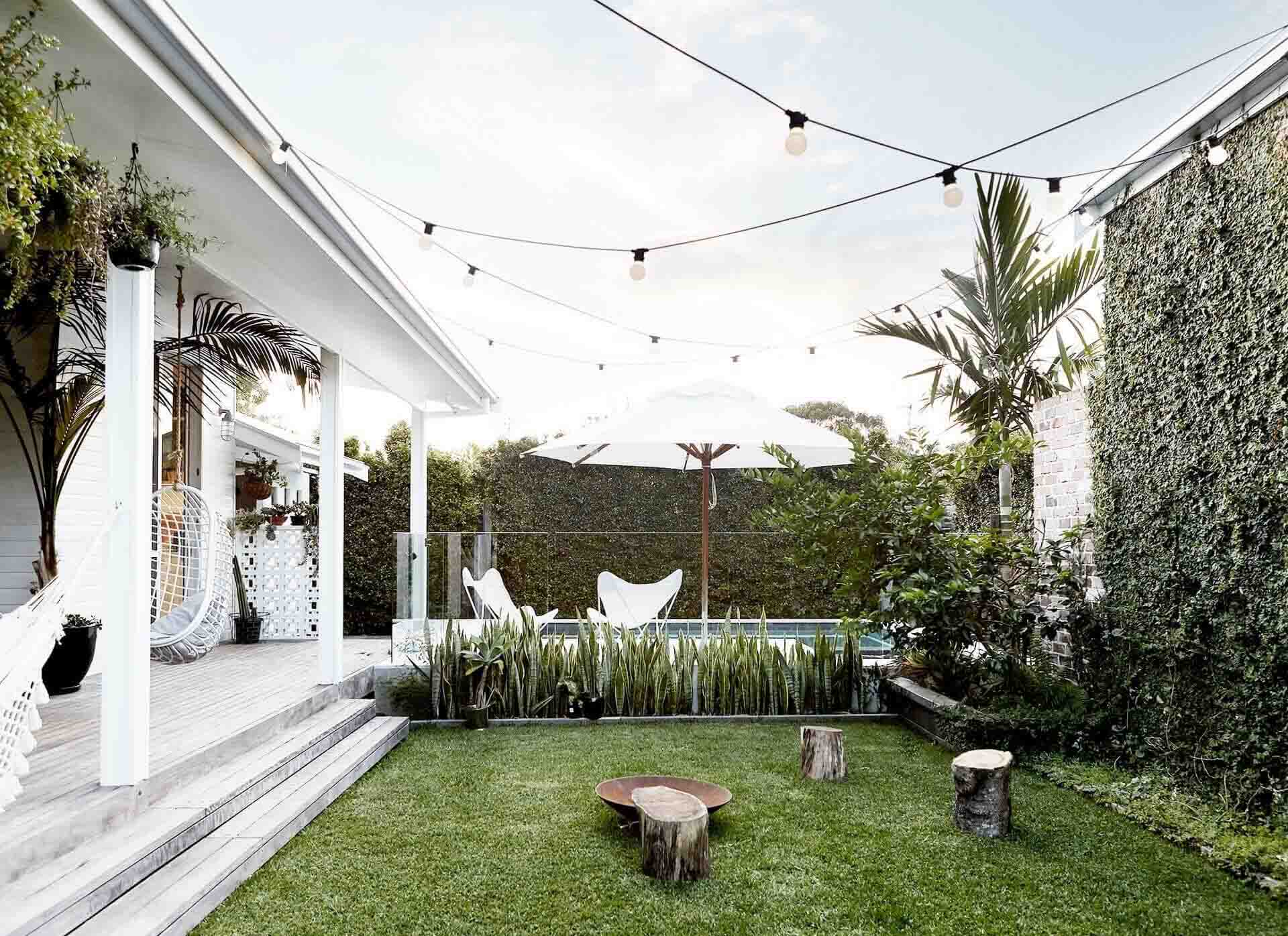 Backyard at Magnolia House, Byron Beach Abodes